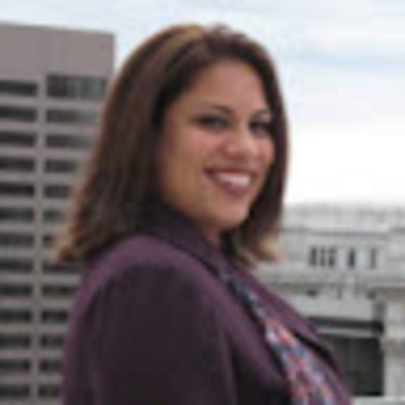 Meet your Posher, Eloiza - Picture 1 of 1